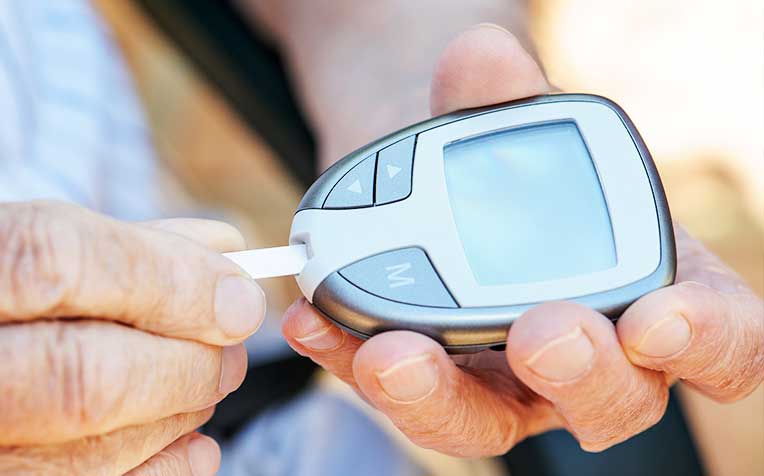 آزمایش قند خون