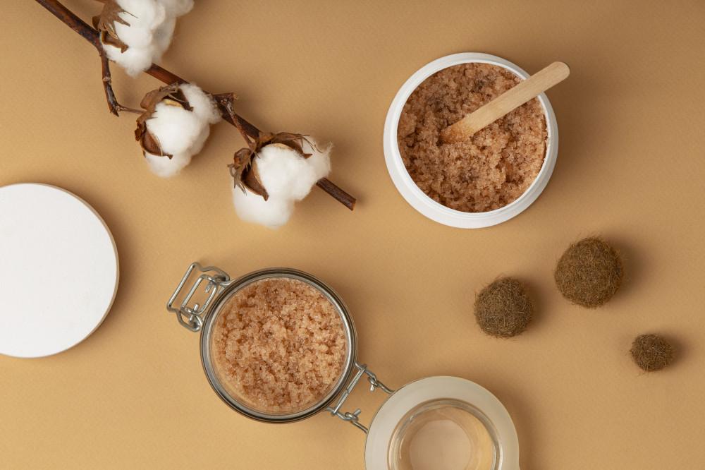 شکر قهوه ای چیست